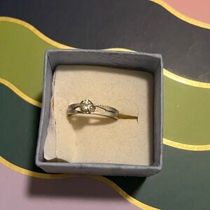 White Gold Ring With Diamond